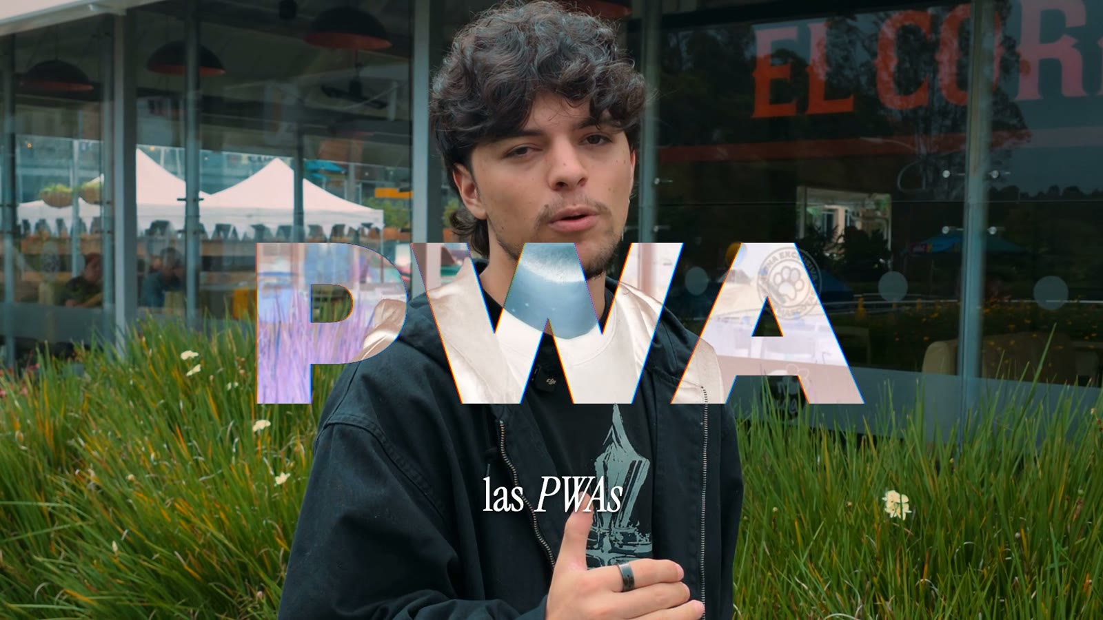 Samuel Franco con la palabra PWA en pantalla